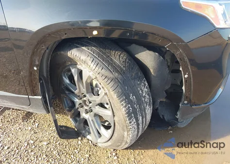 2021 Chevrolet Traverse Fwd Rs from USA, damaged, VIN 1GNERJKWXMJ271996